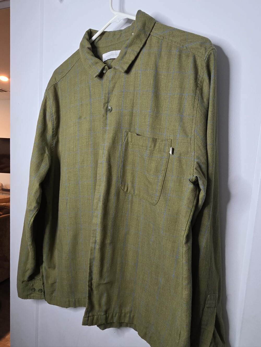 Men's Standard Cloth Olive Green Plaid Long Sleeve Shirt